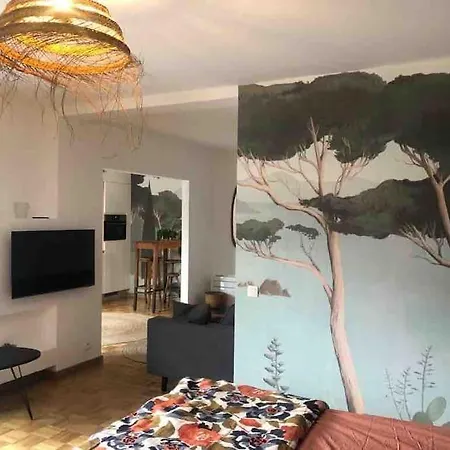 Kot E G Apartment *